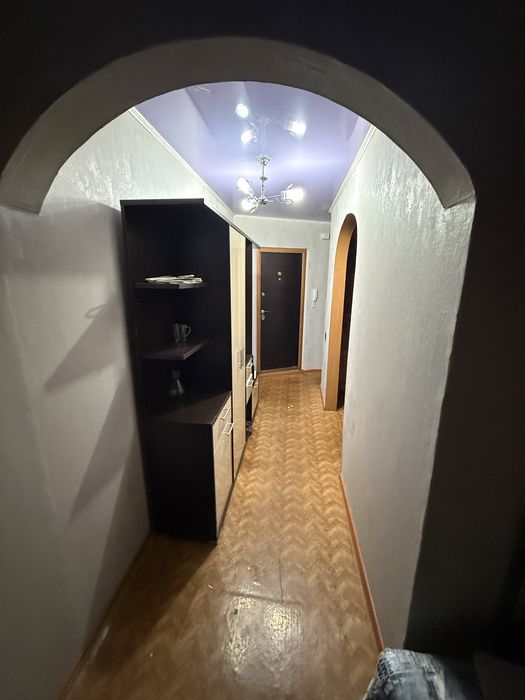 Срочно продам 3-х комнатную квартиру улученная