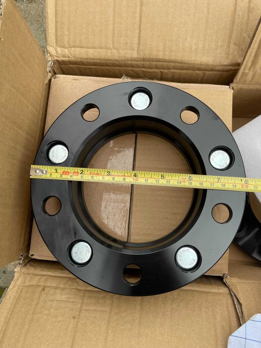 Set patru distantiere Land Rover Defender