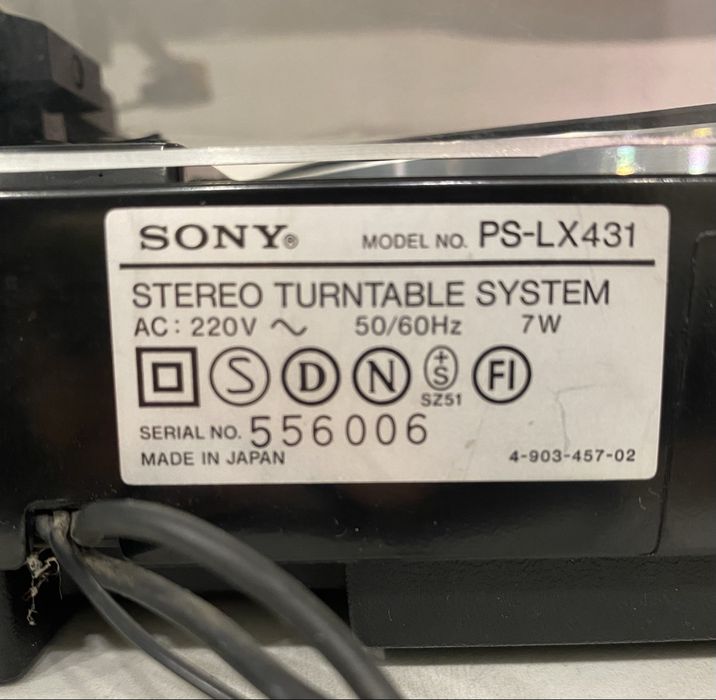 Проигрыватель винтловый sony
