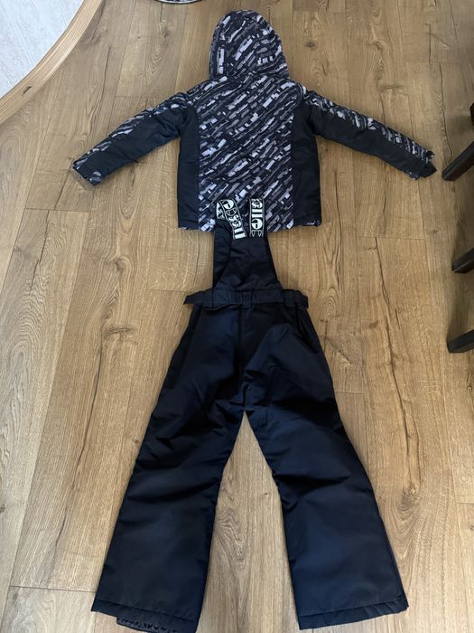 Детски ски екип Ellesse 7-8 години