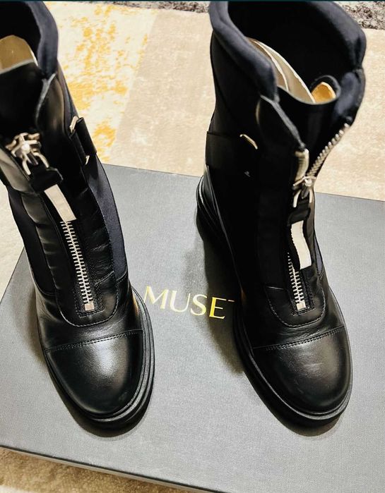 Ghete Musette negre marime 37