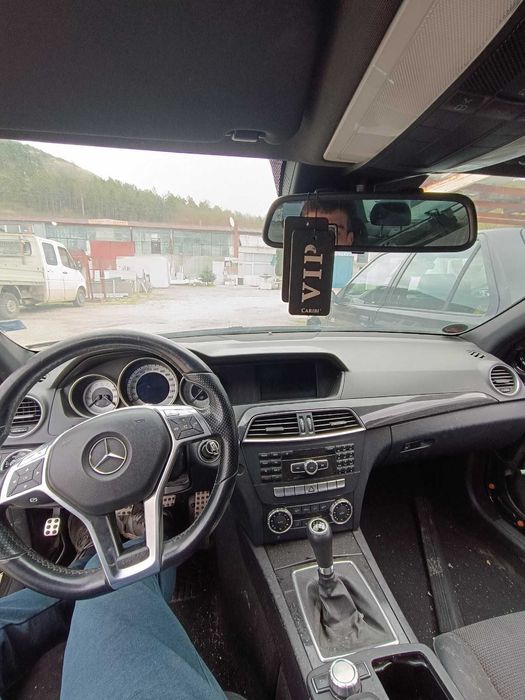 Mercedes W204, C250 d, 2012 г на части