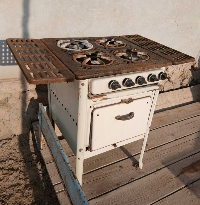 Газ плита  сатылады