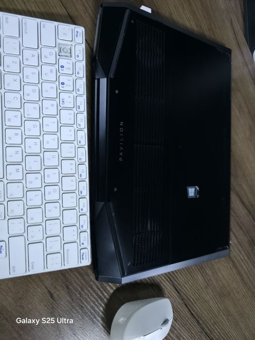 HP Pavilion Gaming 15 i5 GTX 1650 24/512GB