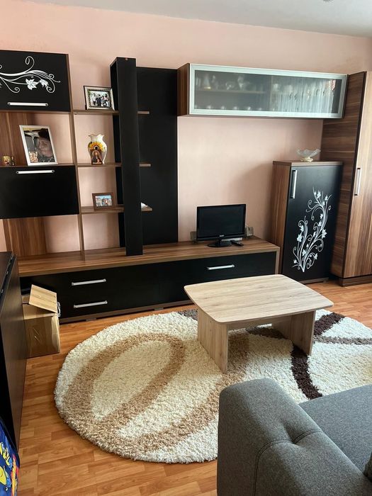 Apartament de inchiriat