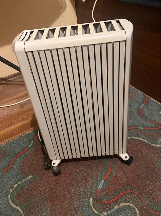 Елекрически маслен радиатор