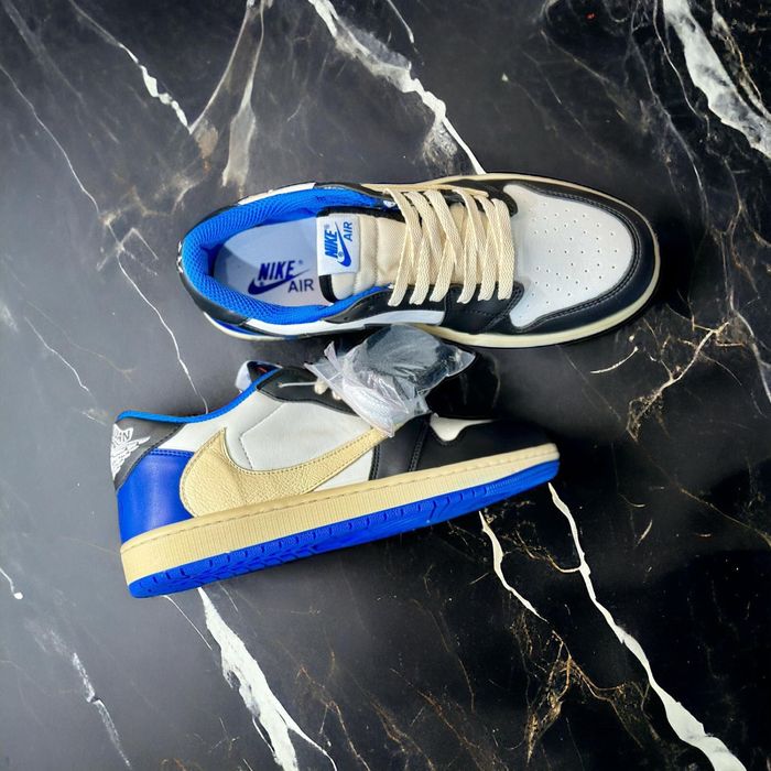 Adidasi Jordan xTravis Scott x Fragment Jordan 1 Low Adidasi Unisex