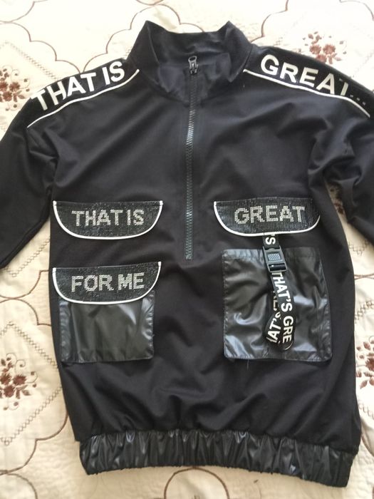 кофта продам новая