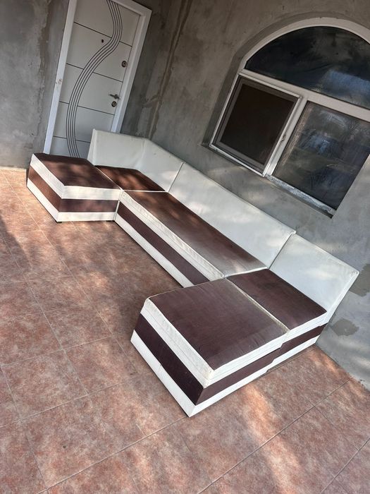 Canapea coltar extensibila