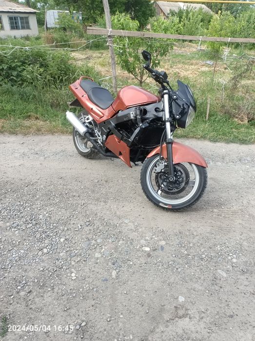 мотоцыкл кавасаи