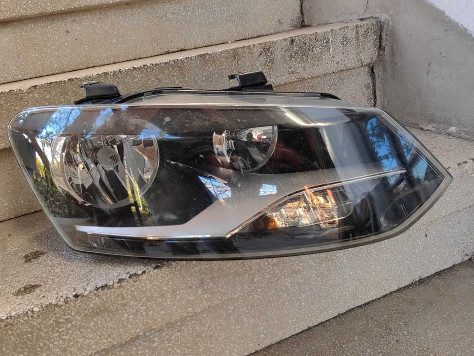 Фар VW Polo 6R десен / Фар Поло 6Р Оригинален