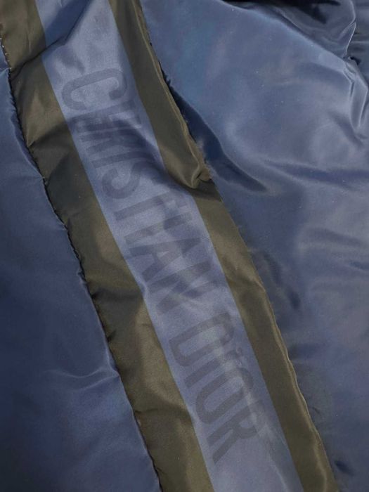 Dior-Оригинален чисто нов двулицев дамски елек S-M размер