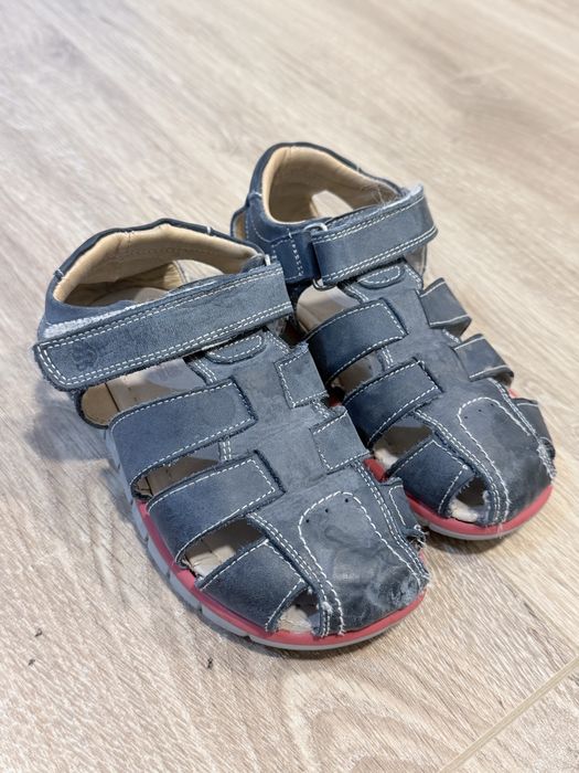 Сандалии детские 28р