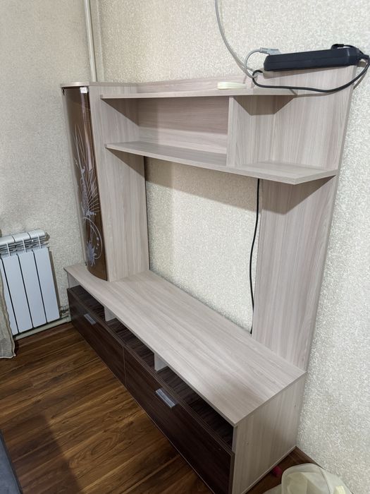 Минишкаф под телевизор
