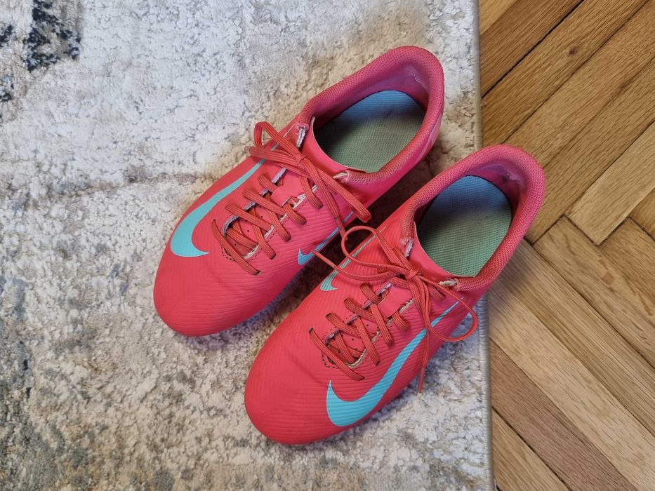 Crampoane Nike Mercurial marime 36.5, ghete fotbal+cadou