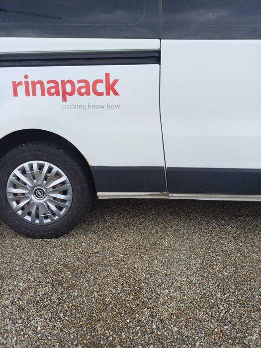 Opel Vivaro L2H1 8+1locuri 1.6CDTI Biturbo 125CP