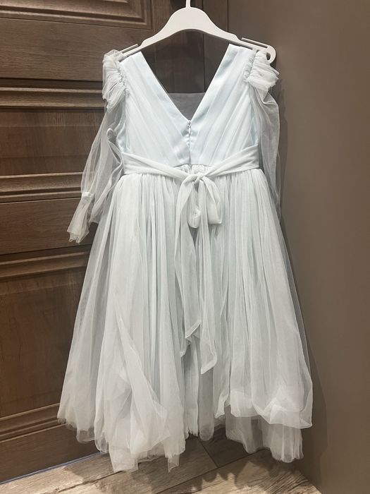 Продам два детских платья