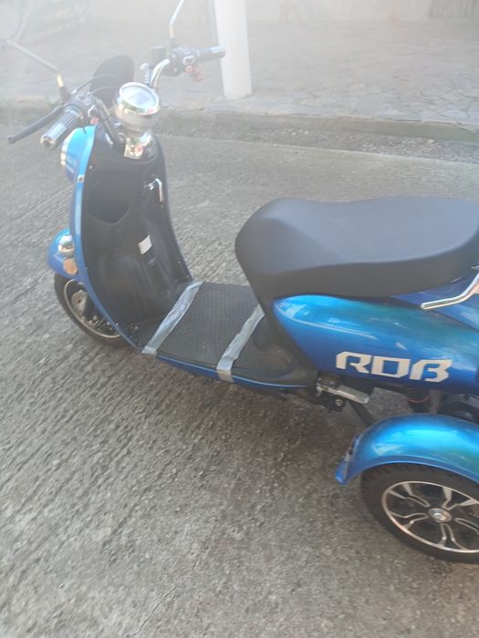 Vind triciclu  electric