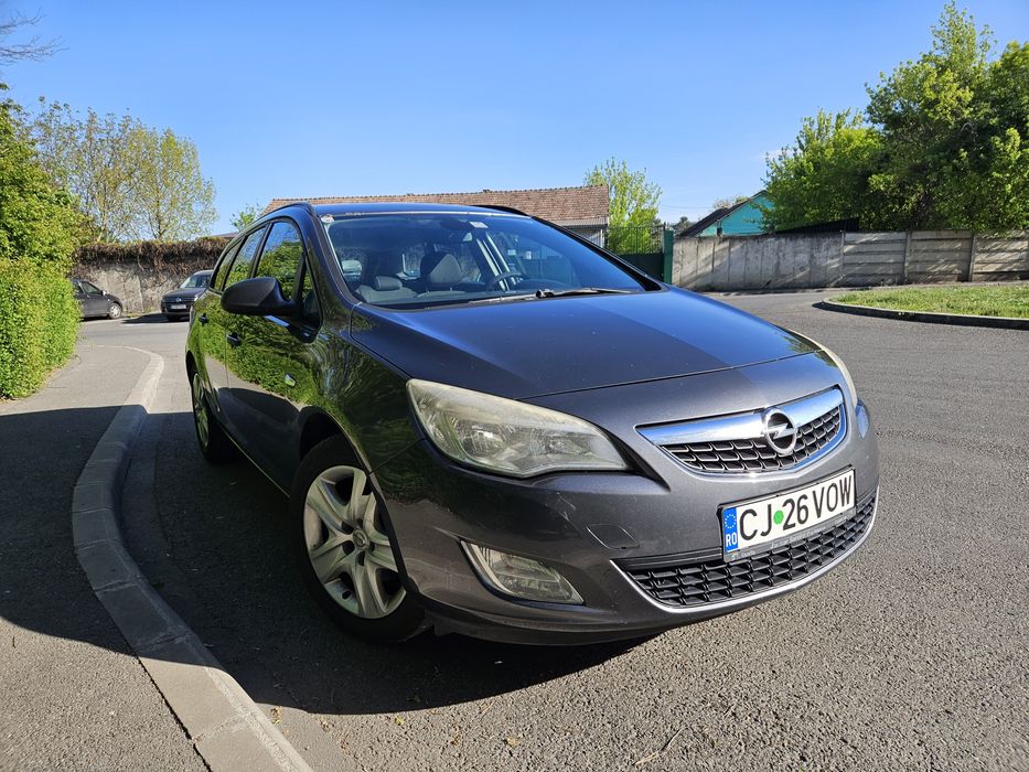 OPEL Astra 2011 — imagine 2