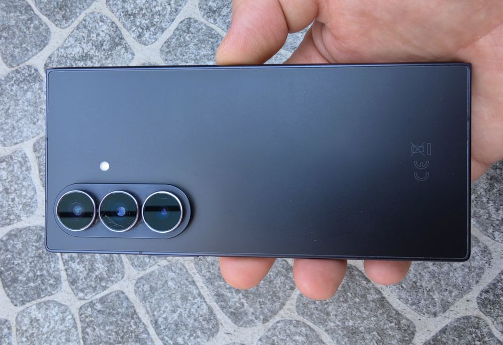 Samsung z fold 7 impecapil