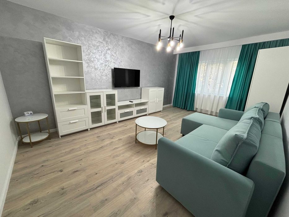 Inchiriez apartament 2 camere, complet renovat