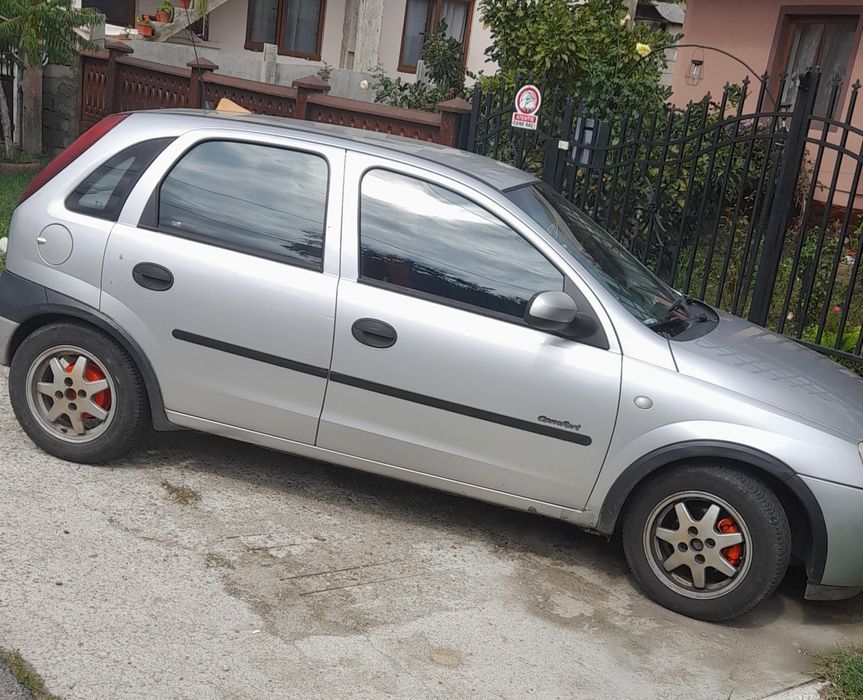 Opel corsa c 1.0 2001 preț 3500 lei taxe expirate perfect funcțională