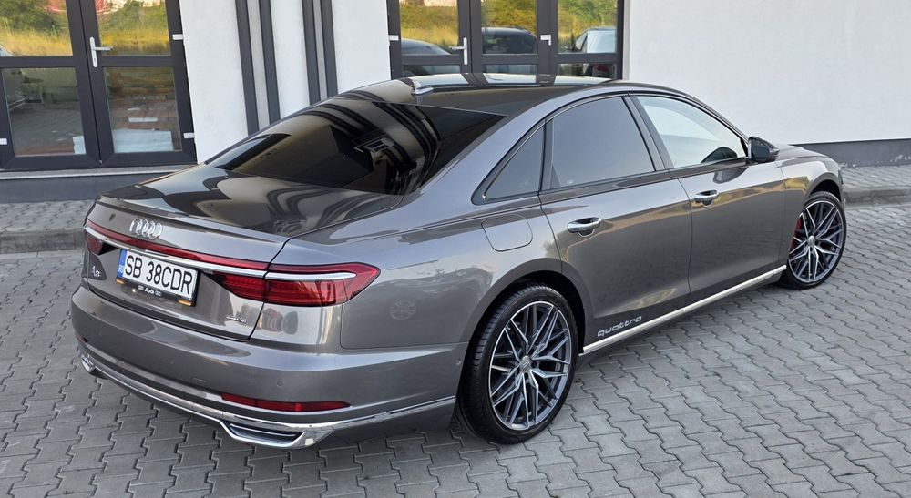 Vand sau schimb Audi A8 S-line 3.0 TDI Mild-Hybrid quattro 2018