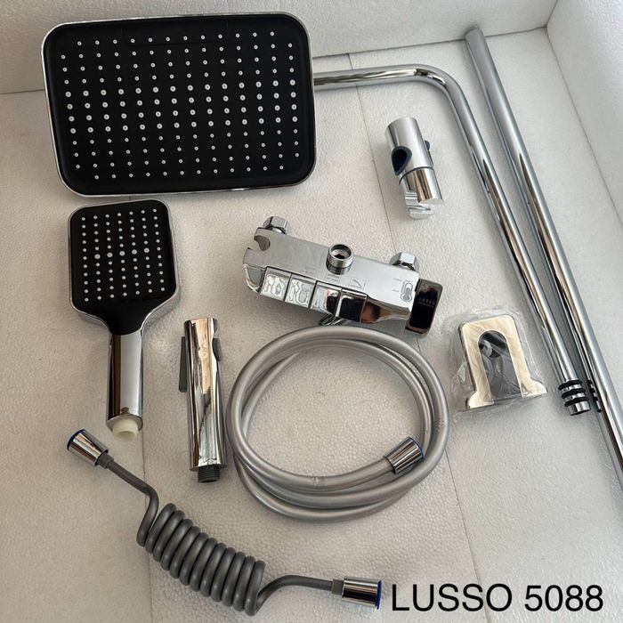 Смеситель (smesitel) комплект для ванной и душа с лейкой