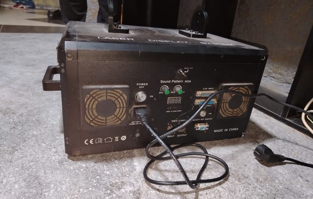 Продам цветомузыку 180тыс