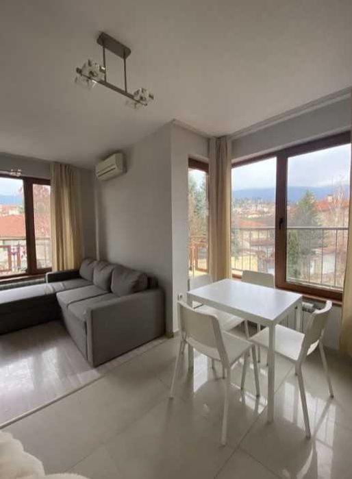 Дава се под наем Тристаен апартамент в София, Център - 98 кв.м за 1100 € - Снимка #3