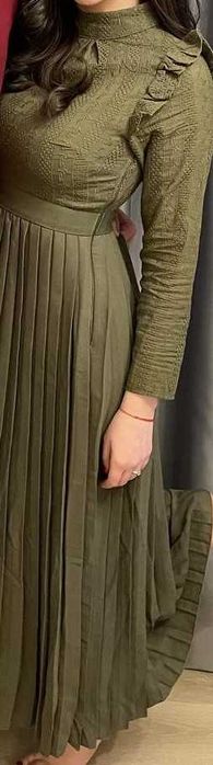 Макси зелена рокля