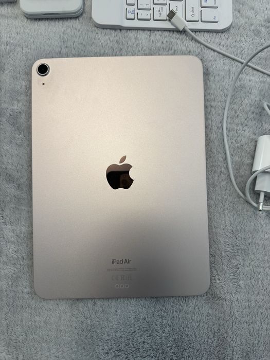 iPad Air 5 (2022) 64GB + Apple Pencil 2nd Gen