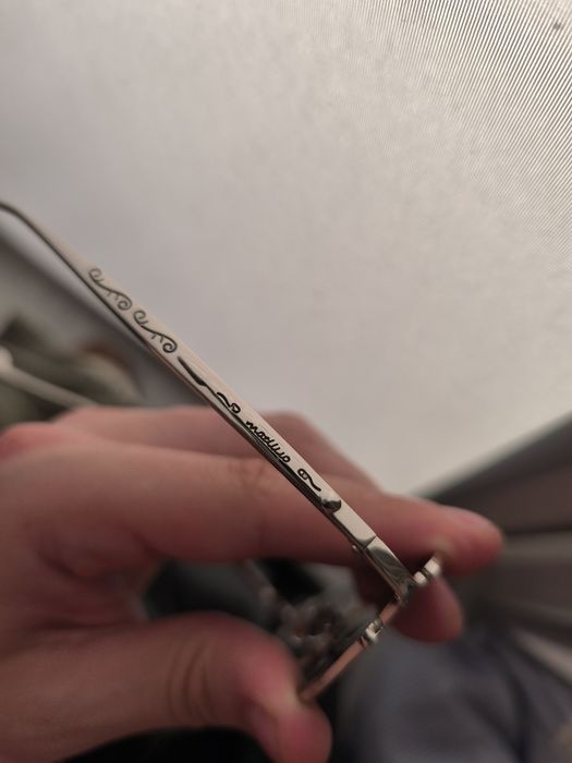 Продам очки солнцезащитные