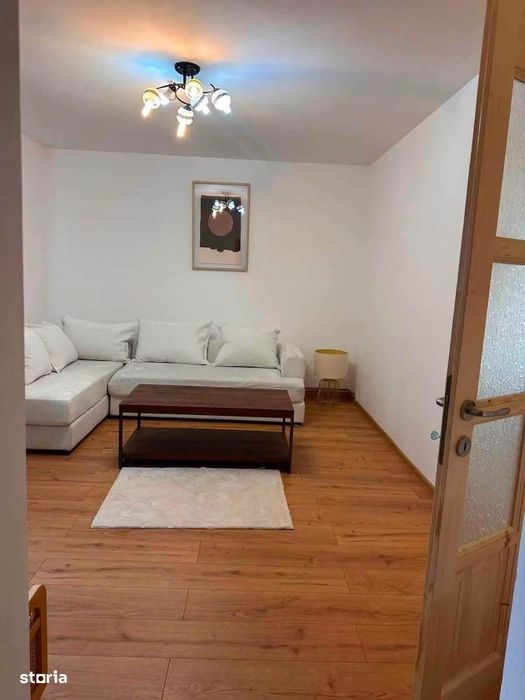 De inchiriat apartament cu 2 camere, renovat, mobilat si utilat 300e