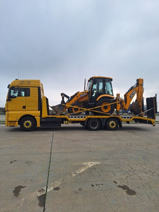 Tractari auto, Camioane, transport utilaje grele buldo,taf,manitou