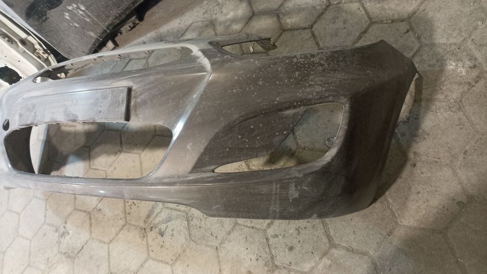 Продам бампер Хендай Акцент!