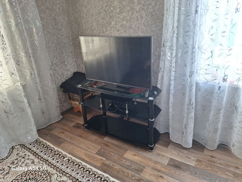 Продам телевизор