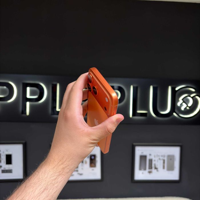 iPhone 17 Pro Max 512Gb Cosmic Orange 97% Baterie + 24 Luni Garanție/ Apple Plug