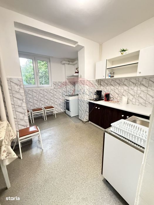 3 camere spațioase, aproape de metrou Piața Muncii