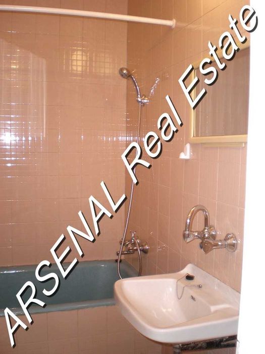 Дава се под наем Двустаен апартамент в София, Люлин 6 - 70 кв.м за 375 € - Снимка #4