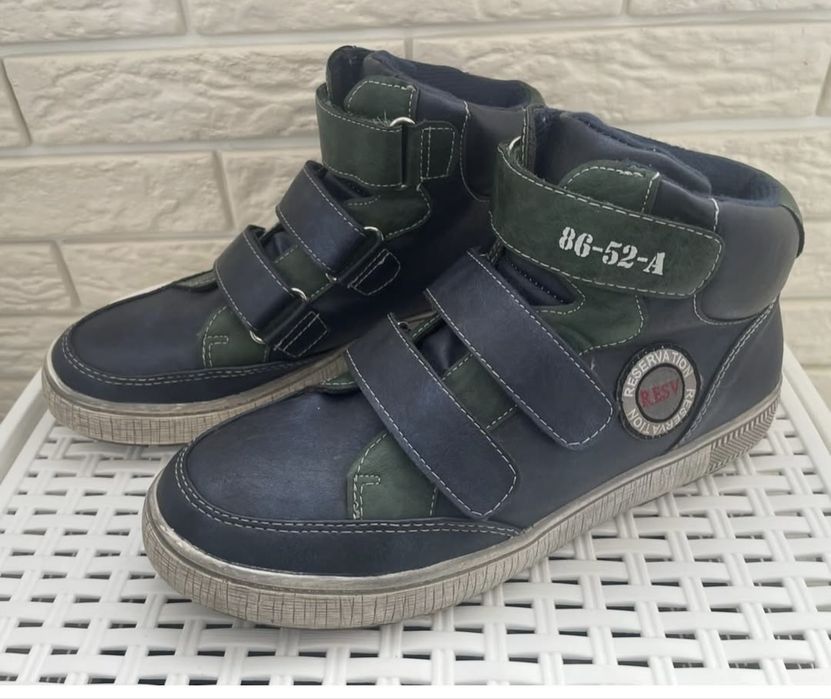 Ботинки демисезонные Раз/37-й.