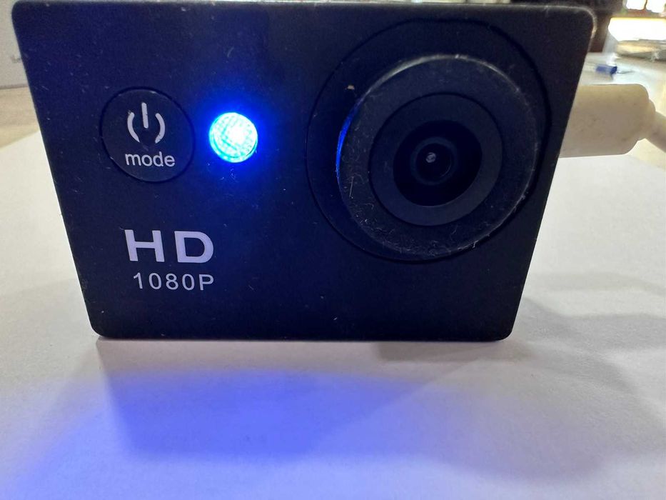 Продавам видео регистратор