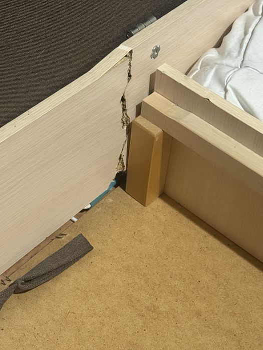 Отдам бесплатно диван