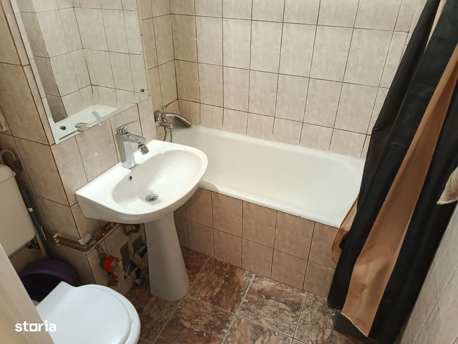Garsoniera mobilata si utilata zona Dristor