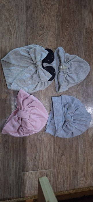 Детские шапки на годик два