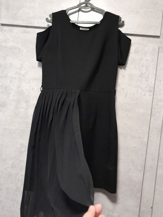 Женская одежда...