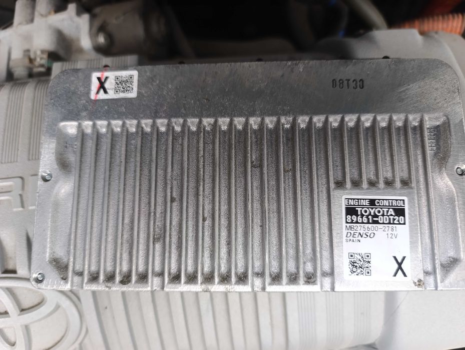Компютър за Тойота Ярис / Toyota Yаris 1.5 хибрид - 89661-0DT020