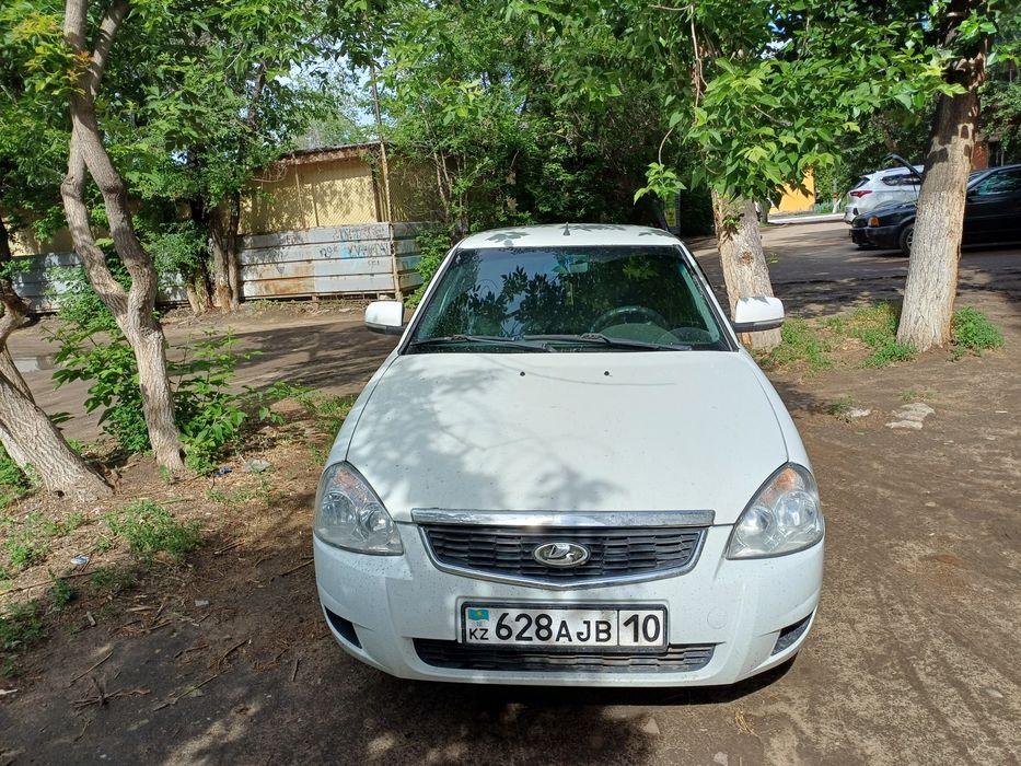 Продам приору 1.8