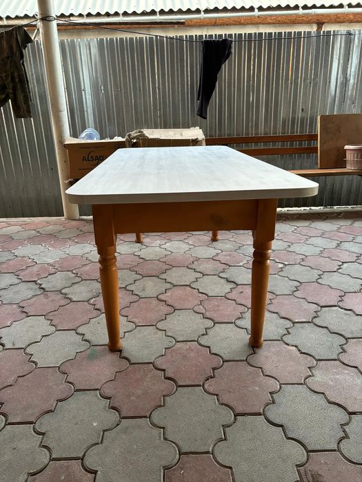 Продам стол