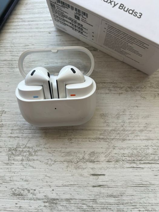 Samsung Galaxy Buds 3